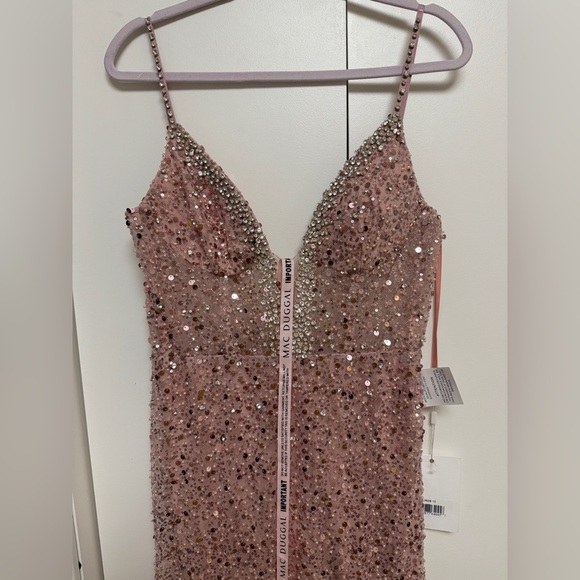 NWT | Mac Duggal 69175 Rose Pink Plunge Neck Sleeveless Trumpet Gown Size 10 - Picture 7 of 17